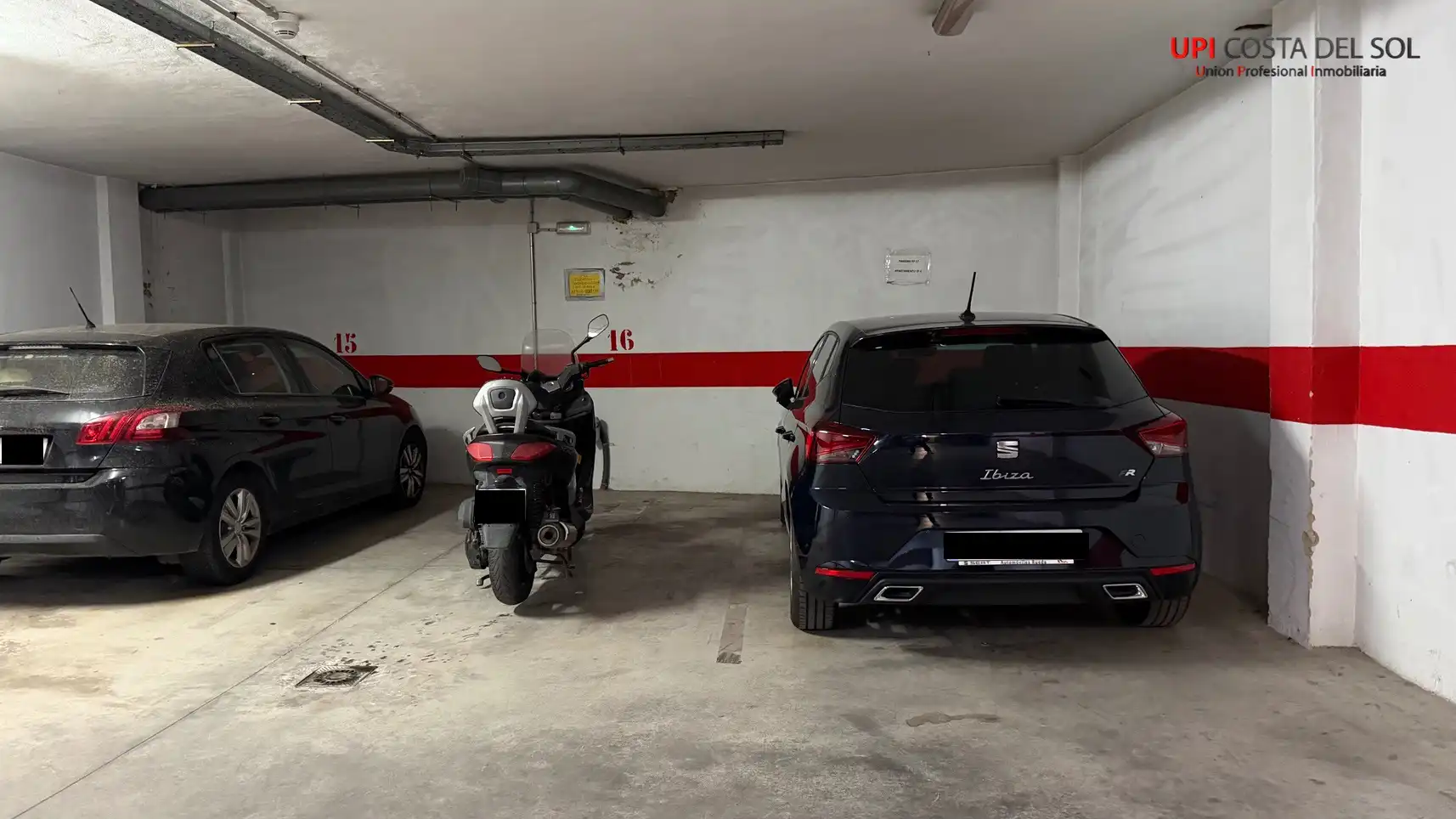 Parking de Piso en venta en Torremolinos con Aire acondicionado, Calefacción y Amueblado