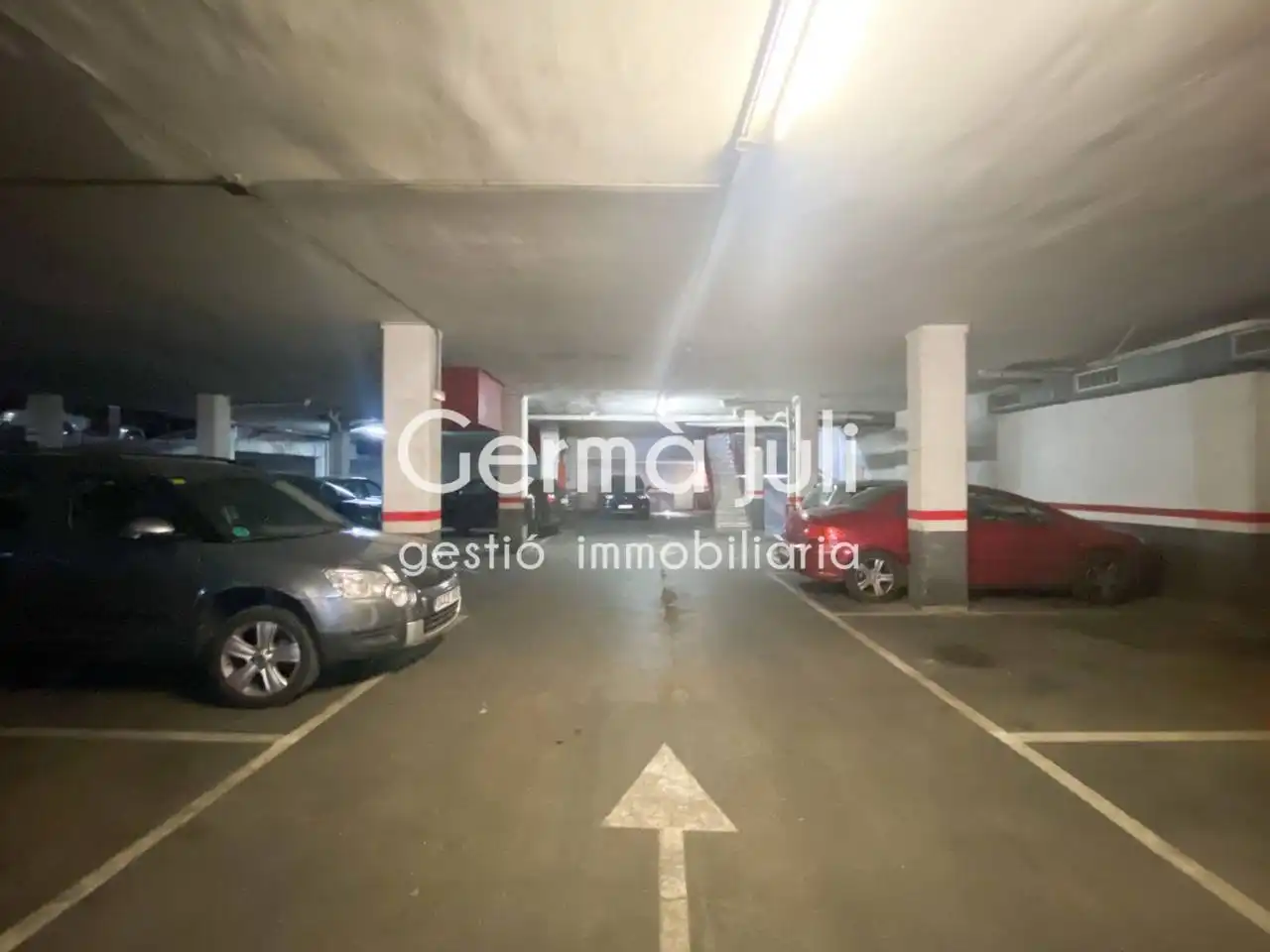 Parkplatz von Garage zum Verkauf in Badalona