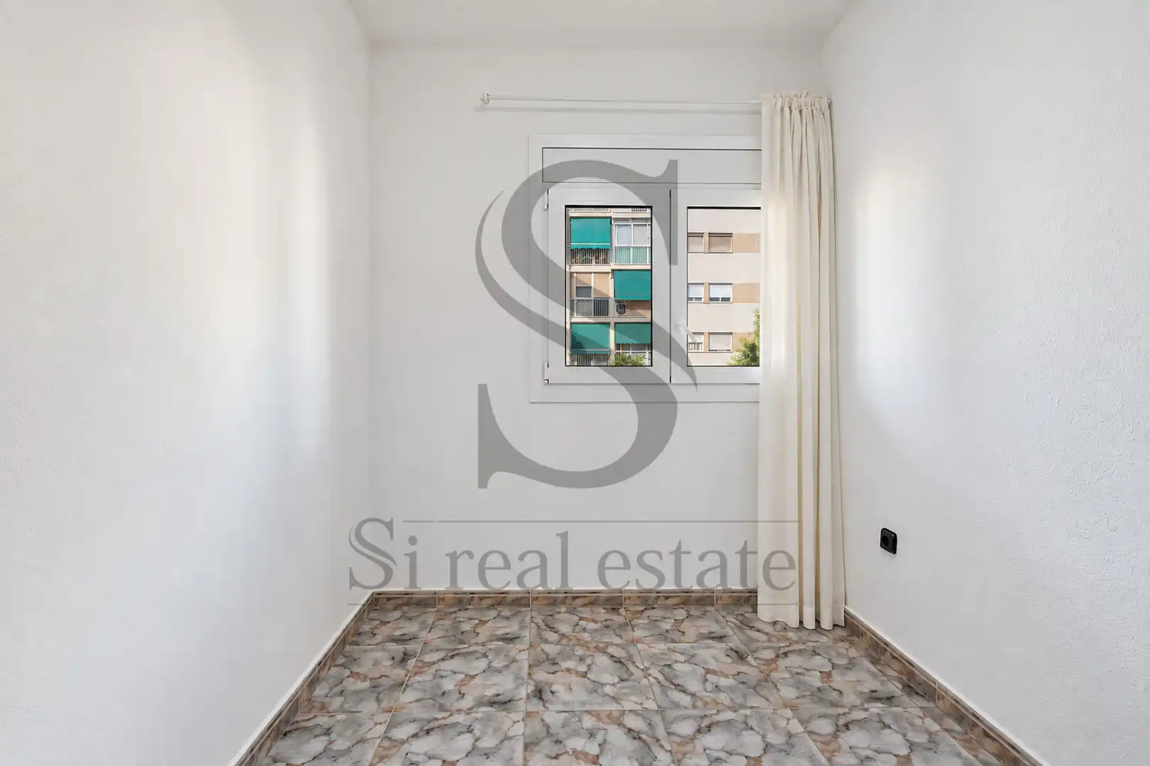 Appartamento con terrazza in vendita a Carrer de Juan de Mena, imagen 16