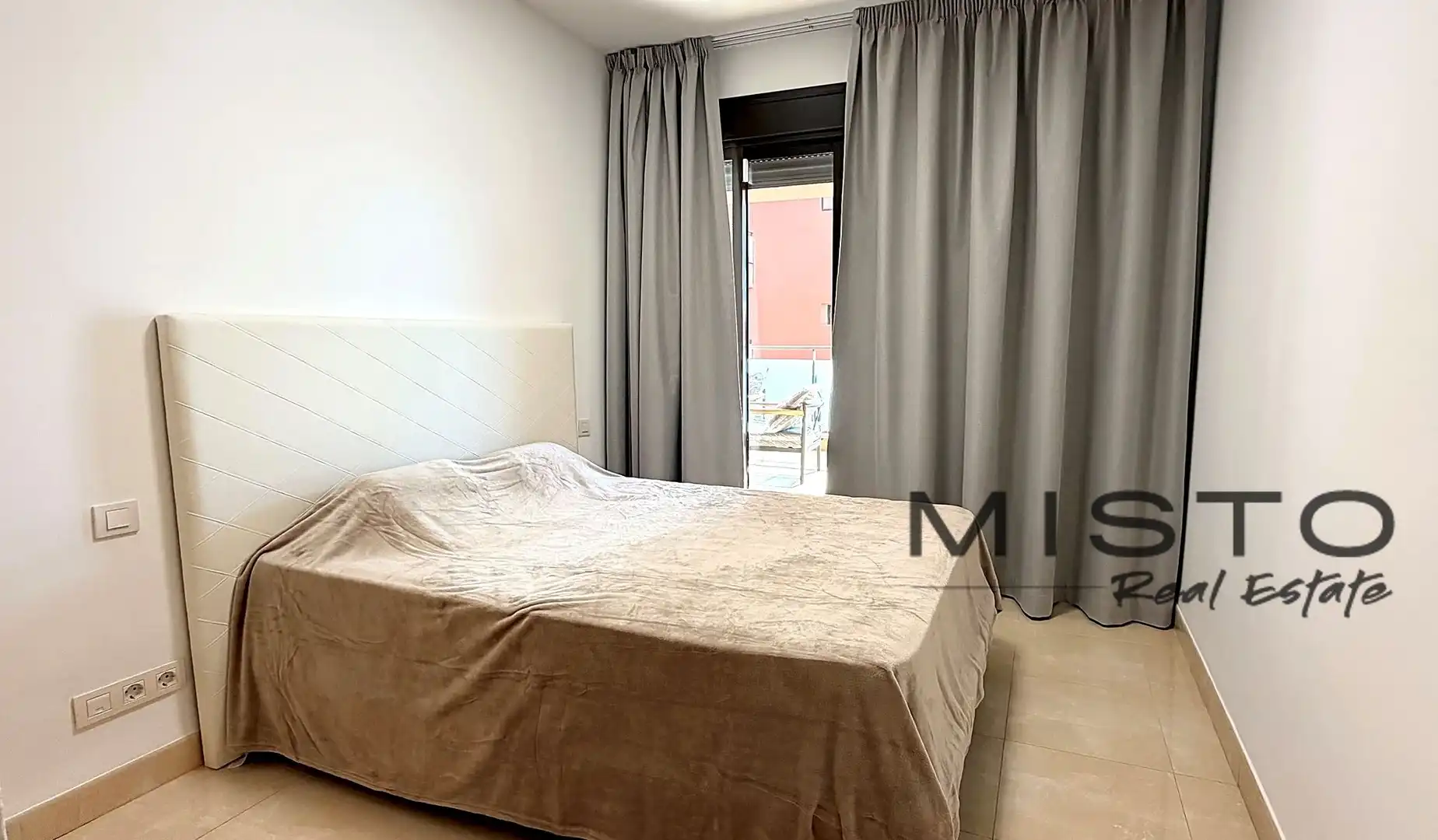Piso de alquiler en Estepona, Málaga