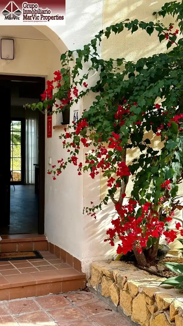 Reihenhaus mit Terrasse zum Verkauf in Golf Bahía, imagen 30