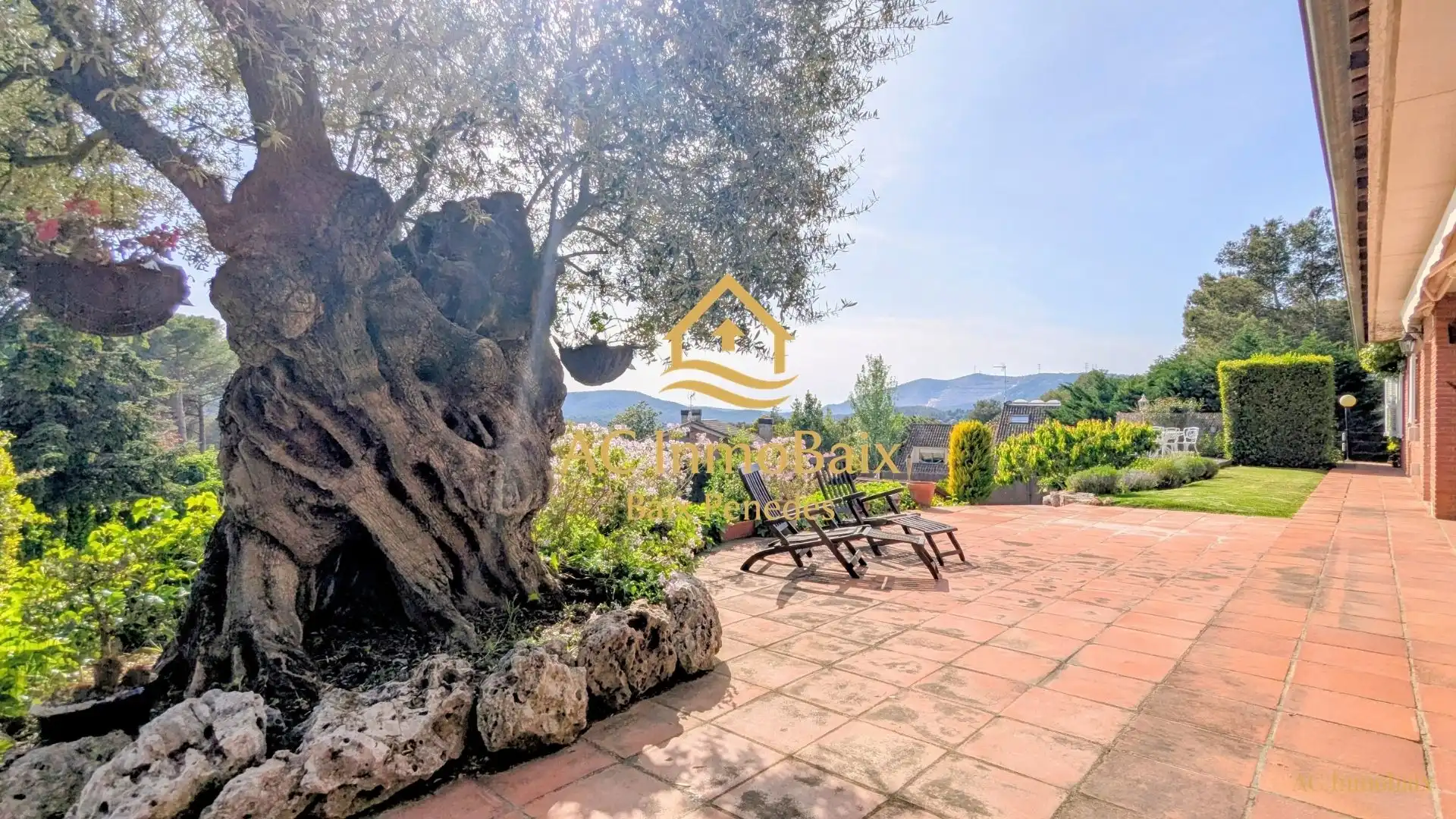 Terrassa de Casa o xalet en venda en Begues amb Aire condicionat, Calefacció i Jardí privat
