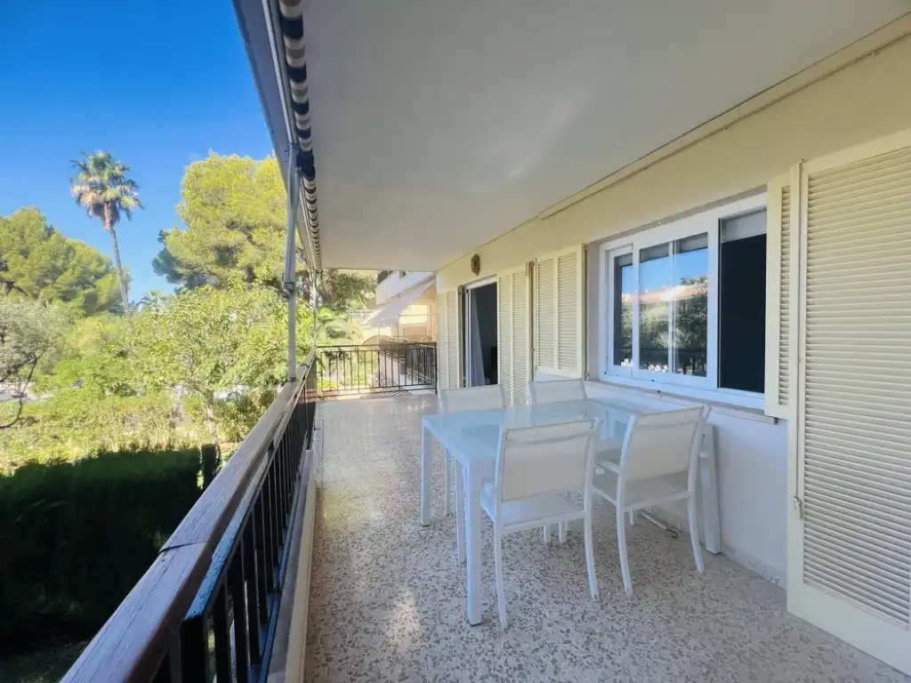 Terrace of Apartments for rent in Calvià  with Air Conditioner, Private garden and Terrace