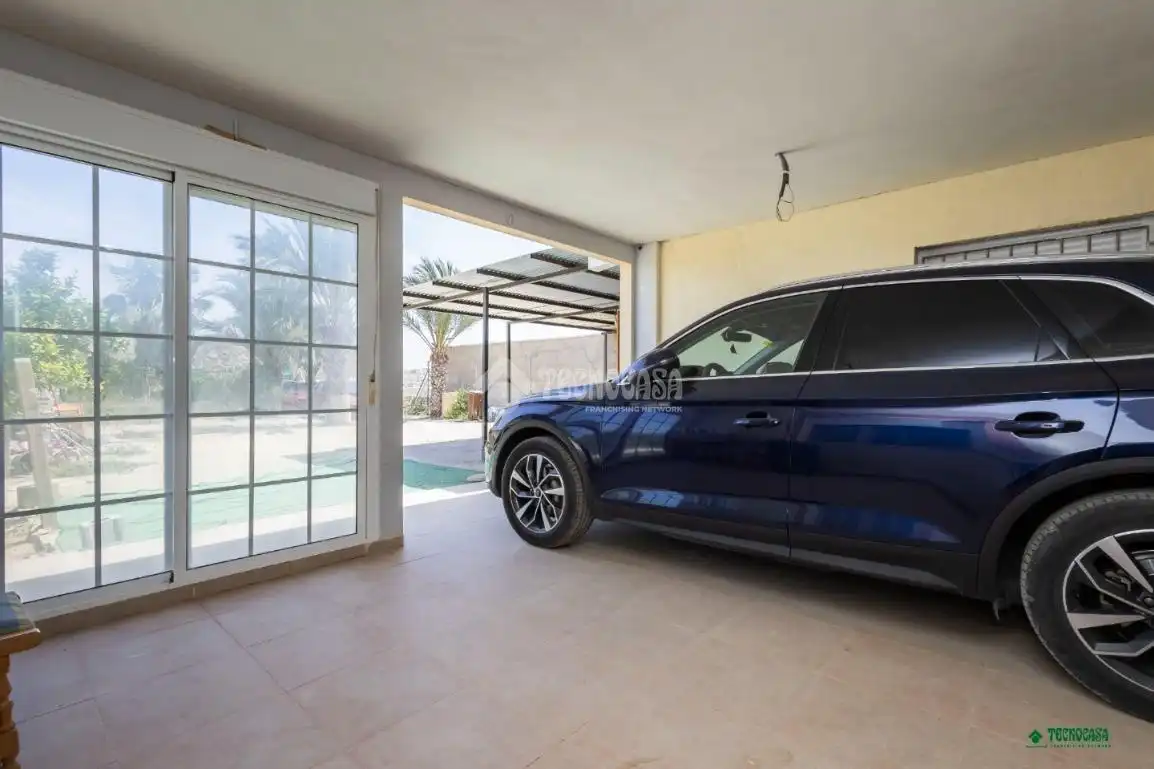 Parking de Finca rústica en venta en Cuevas del Almanzora con Aire acondicionado