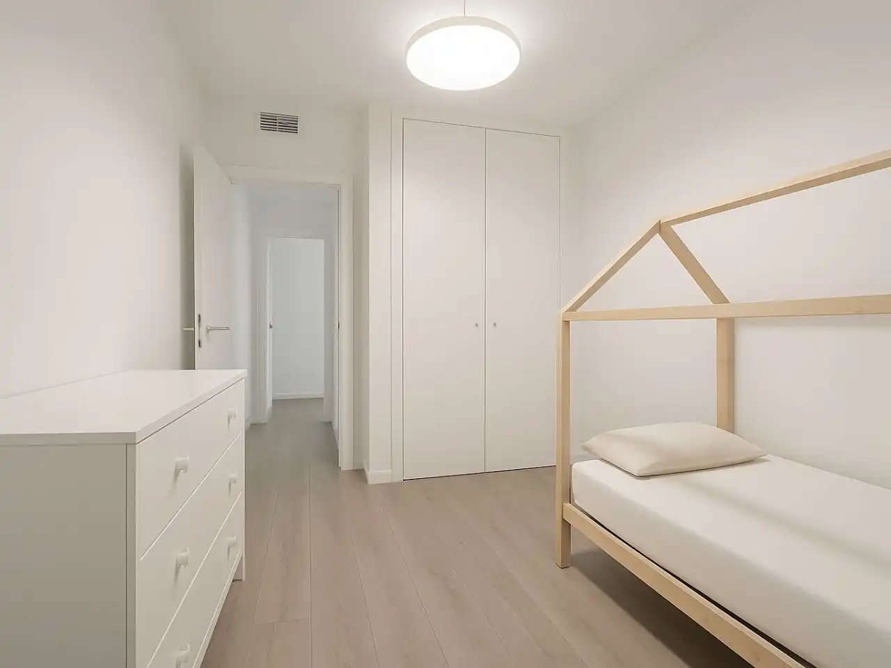Piso con piscina en venta en Calle de Riu Nervión 6, imagen 4