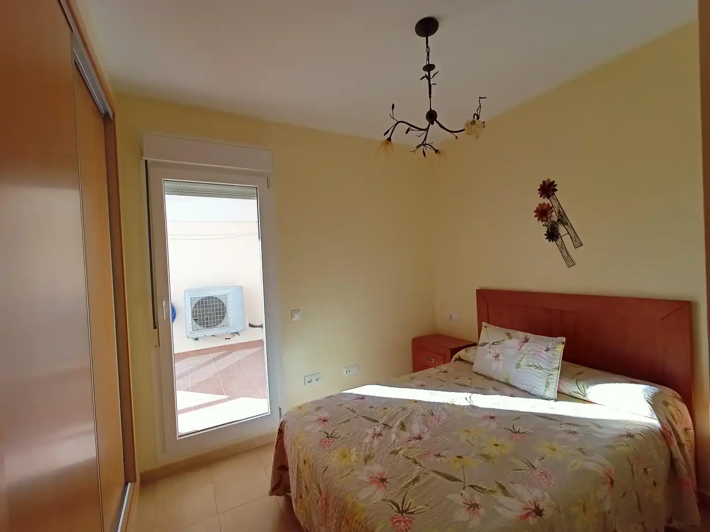 Habitación de Ático en venta en El Ejido