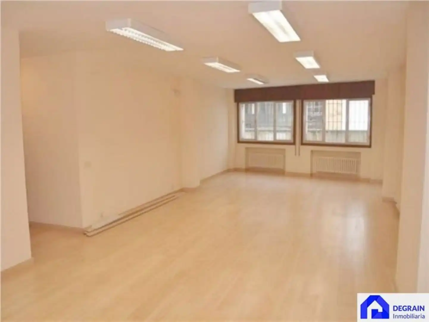 Office space for sale in Melquiades Álvarez, imagen 2