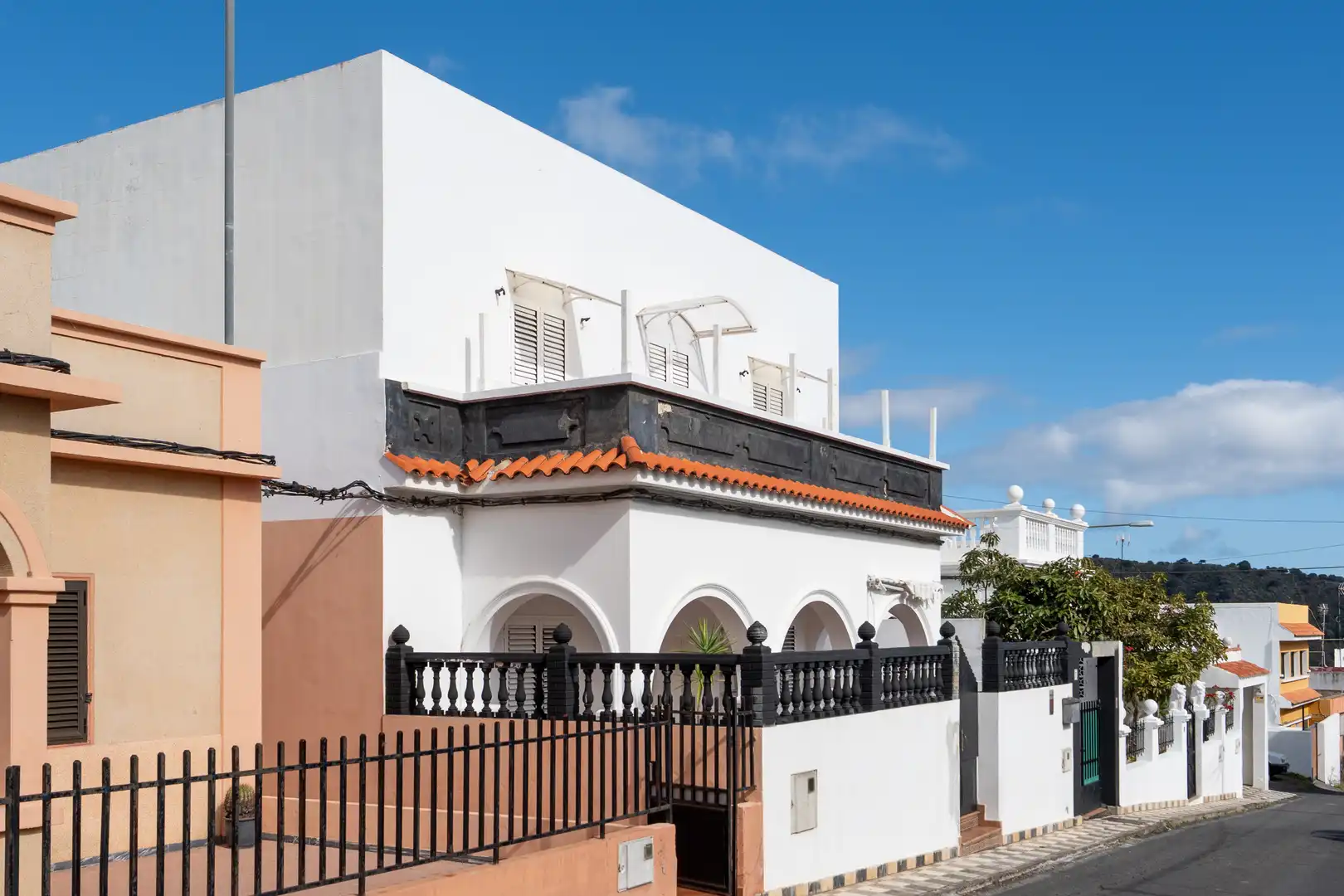 Exterior view of Houses for sale in Las Palmas de Gran Canaria  with Heating, Terrace and Balcony