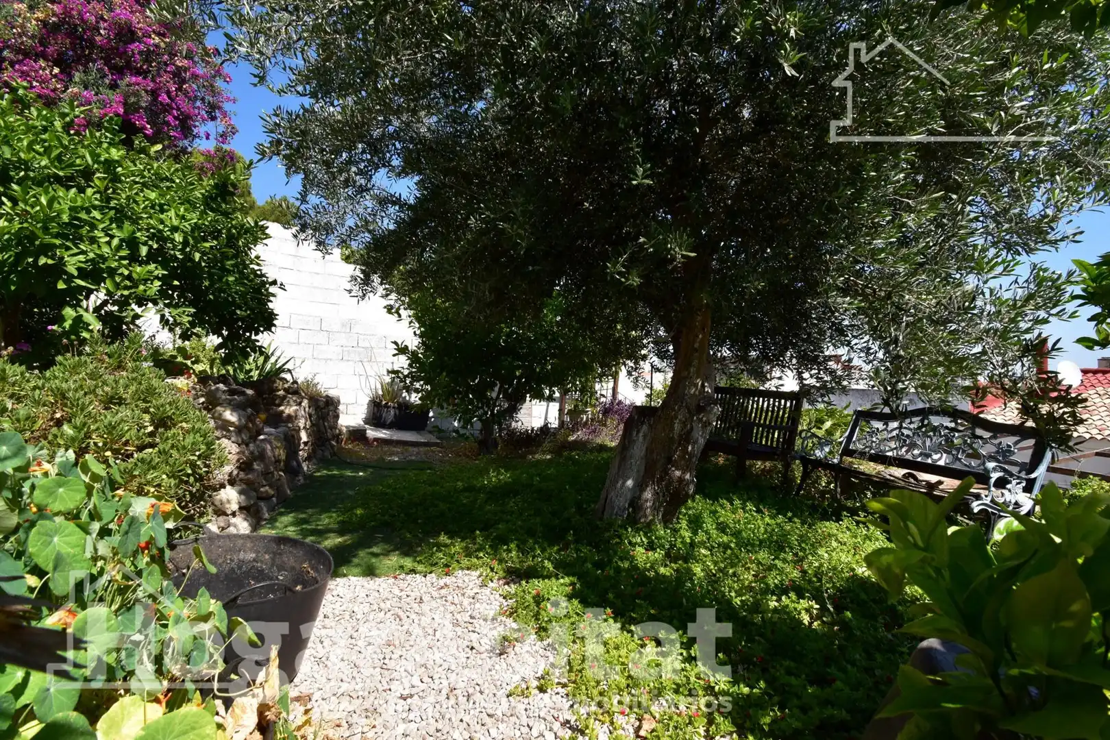 Jardín de Casa o chalet en venta en Oliva con Aire acondicionado, Calefacción y Jardín privado