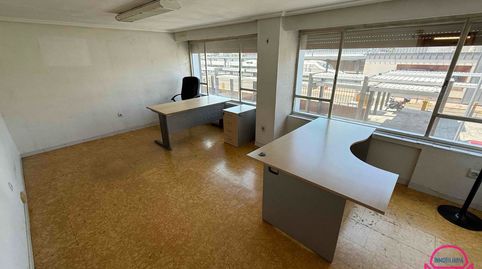 Foto 5 de Oficina de alquiler en Sancho el Gordo Esquina Palencia, La Vega - La Sal, León Capital