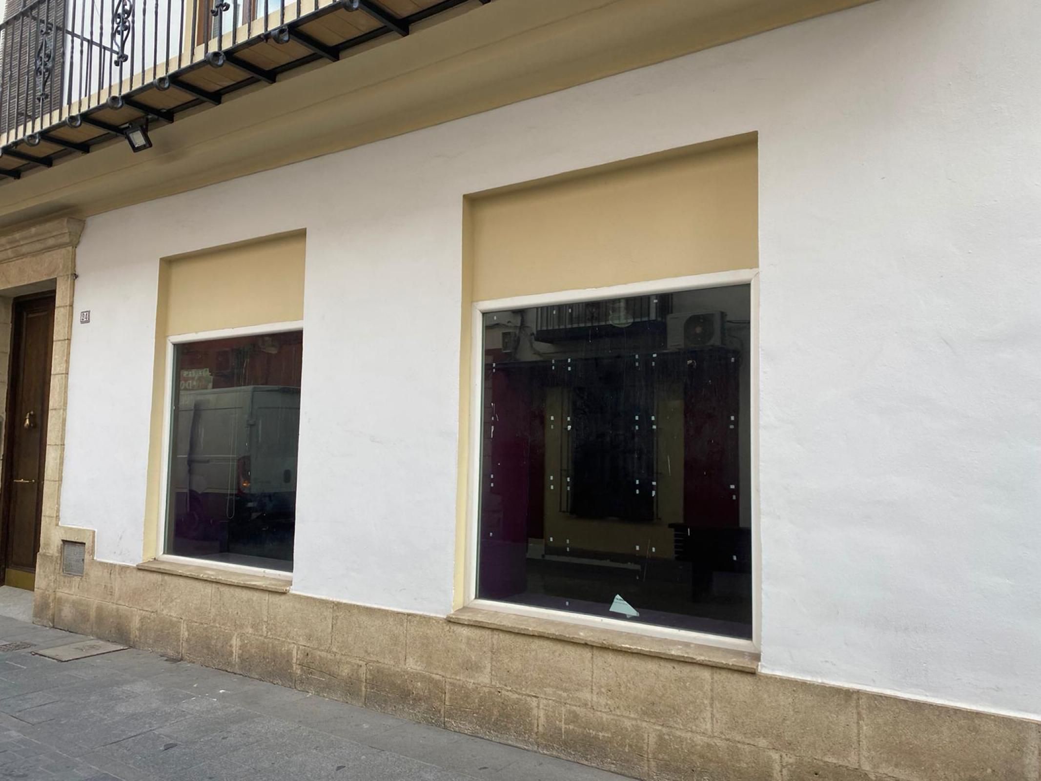 Local en venda a C/ Dr Muñoz Seca, Casco Histórico - Zona Alta
