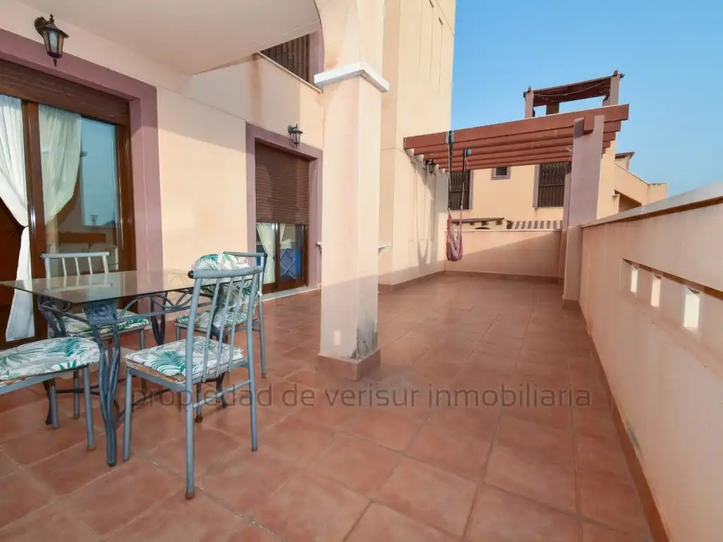Terraza de Apartamento de alquiler en Águilas con Aire acondicionado, Jardín privado y Piscina