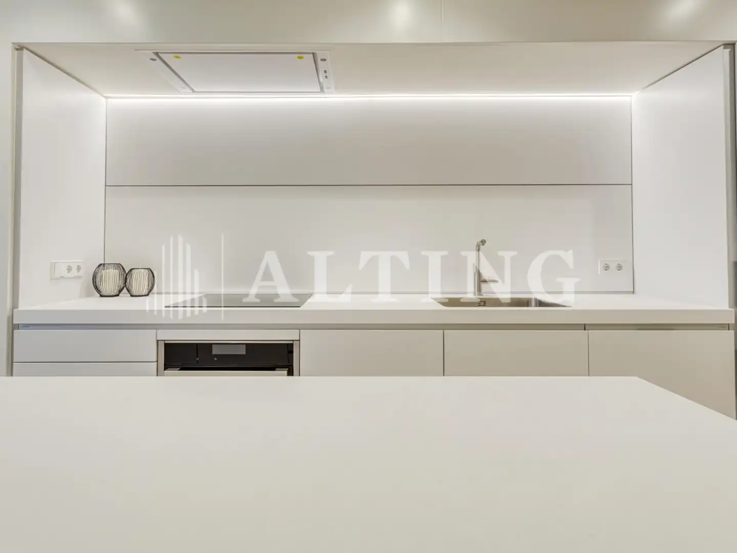 Appartamento con terrazza in vendita a Carrer Pau Claris, imagen 17