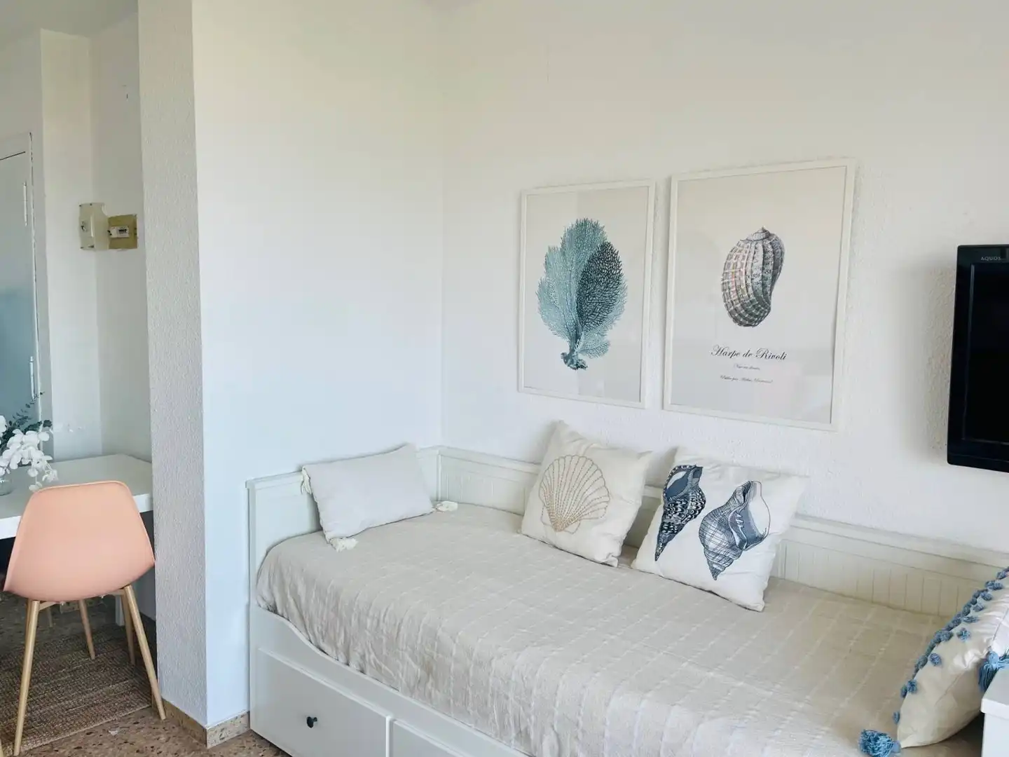 Appartement compact avec terrasse à louer à CANTARRANA, imagen 4