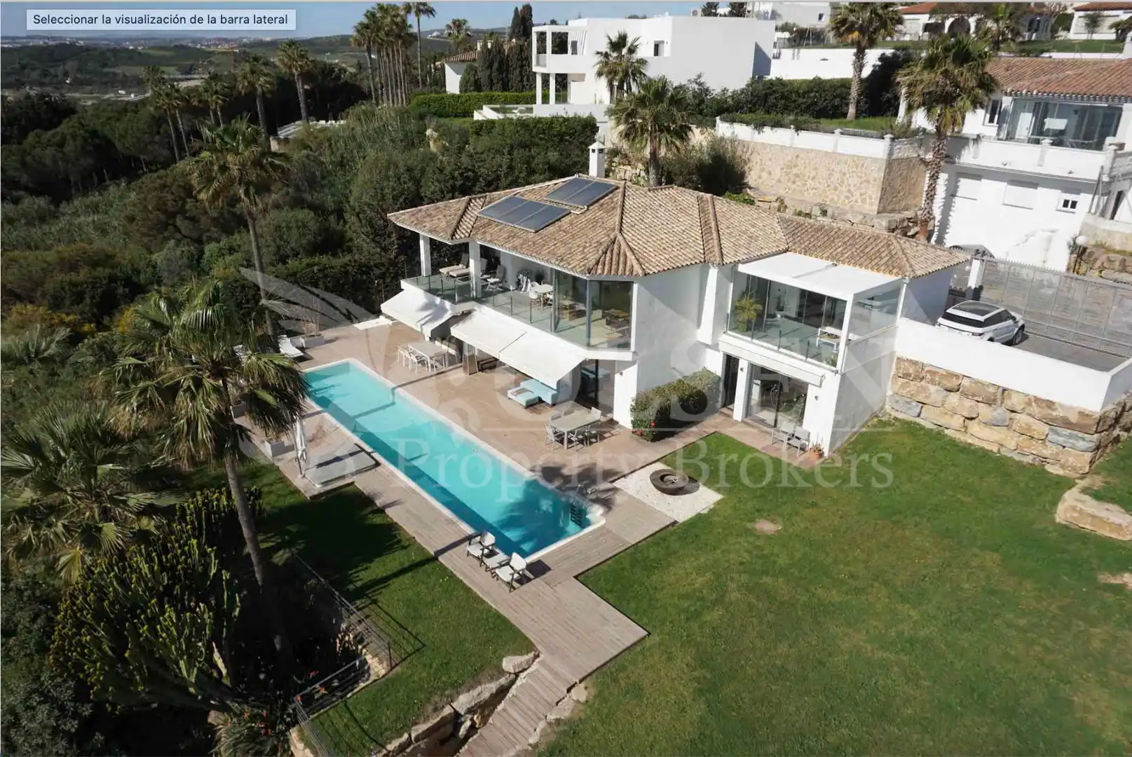Vista exterior de Casa o chalet en venta en Estepona con Aire acondicionado, Calefacción y Jardín privado