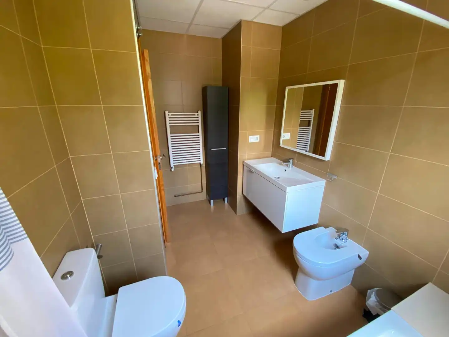 Baño de Casa o chalet en venta en Castellón de la Plana / Castelló de la Plana con Aire acondicionado, Calefacción y Jardín privado