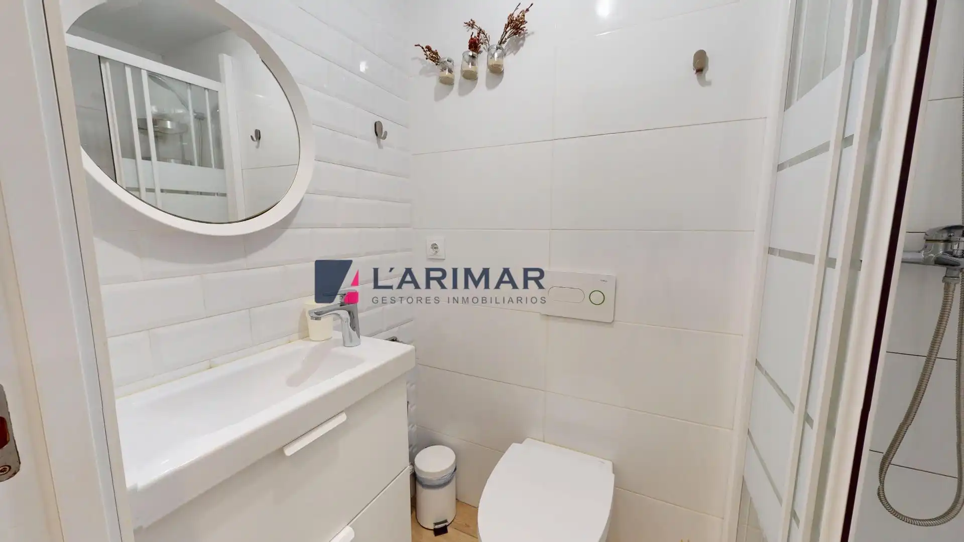 Bathroom of Flat for sale in Centro