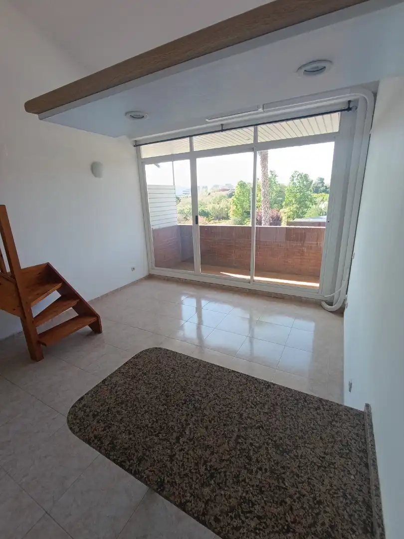 Duplexes for rent in Carrer de la Creu d'en Muntaner, 24, Centre
