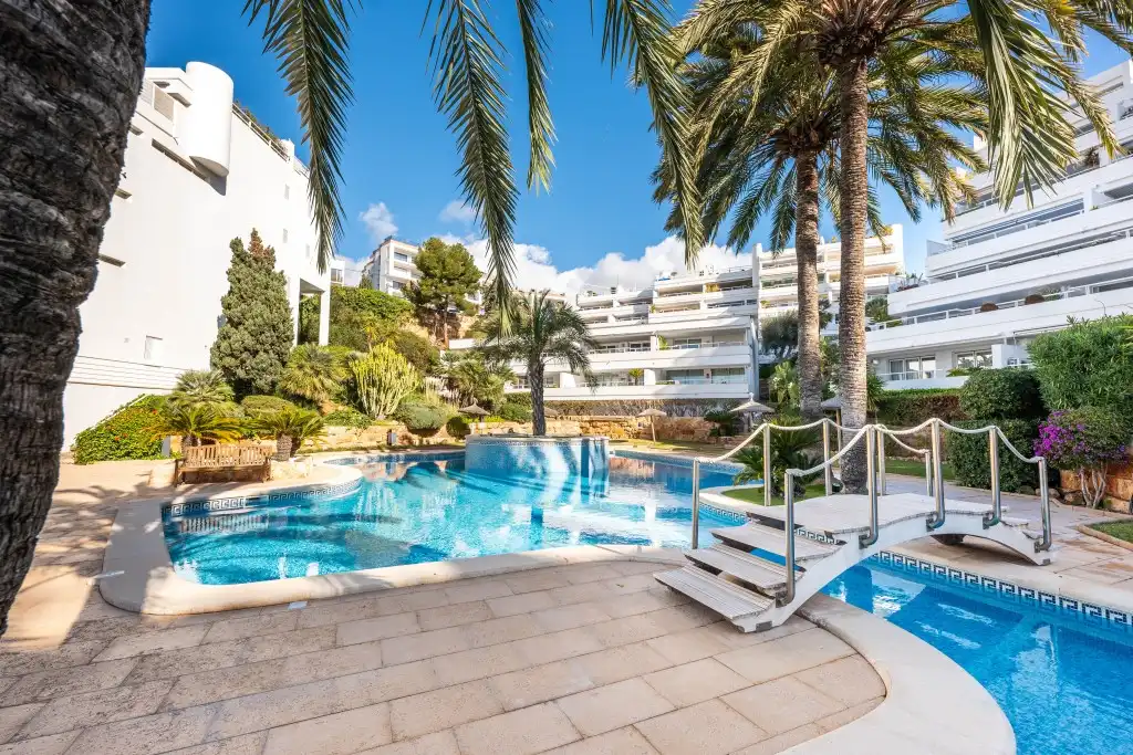 Apartament amb piscina en venda a Portals Nous, imagen 18
