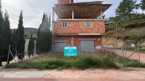 🏡 Edificio A TERMINAR en venta en Eslida