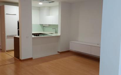 Kitchen of Flat for sale in  Barcelona Capital  with Air Conditioner and Balcony