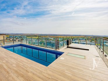 Dúplex amb piscina en venda a Paseo de Europa