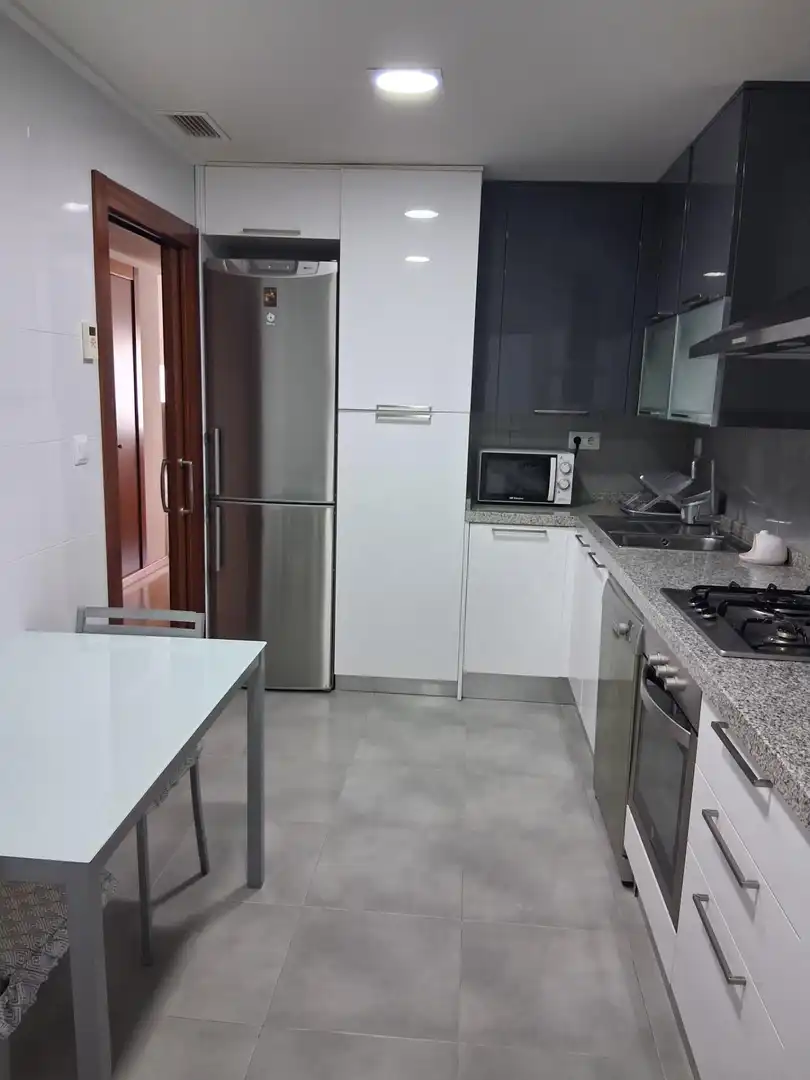 Cocina de Apartamento en venta en Albacete con Calefacción, Trastero y Balcón