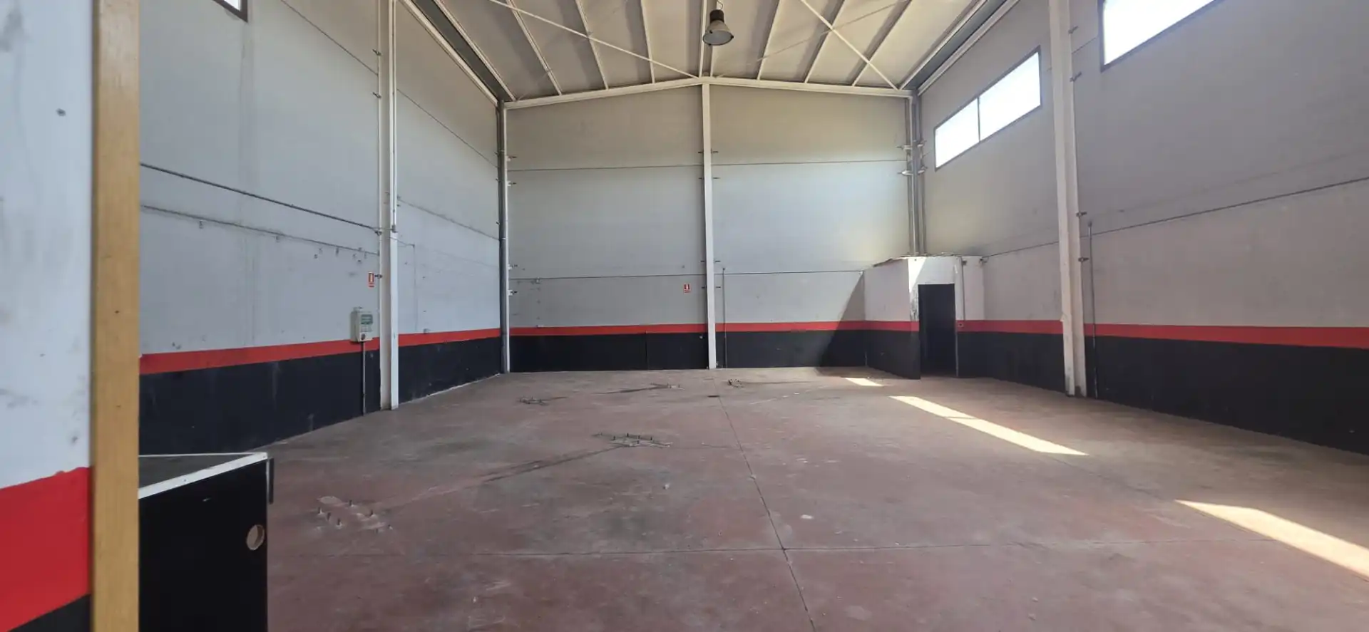 Nau industrial de lloguer a Camino del Cementerio, Nuevo Baztán - pueblo
