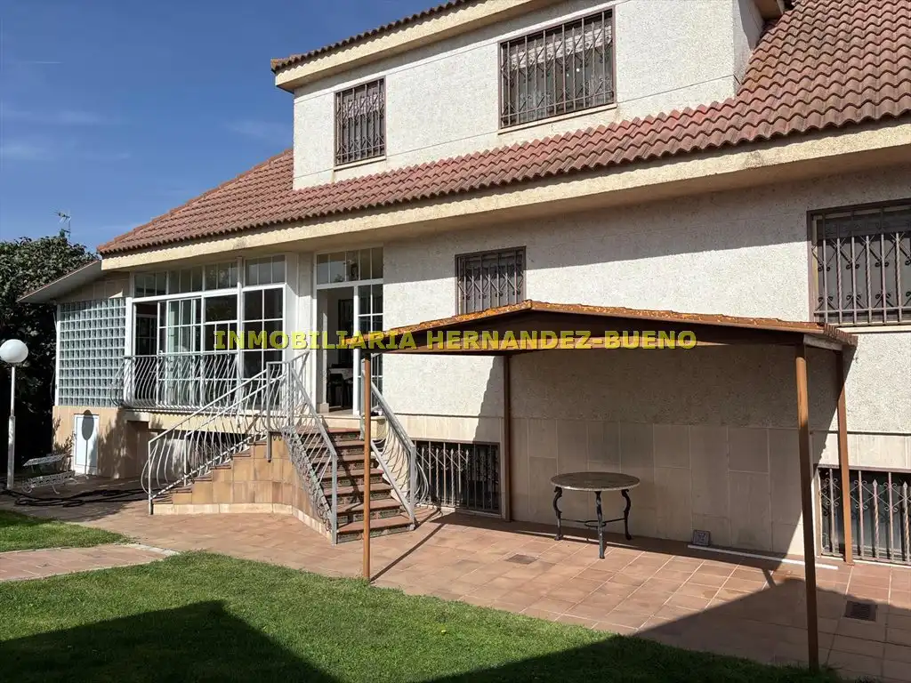 Xalet amb piscina en venda a Villamayor, imagen 16