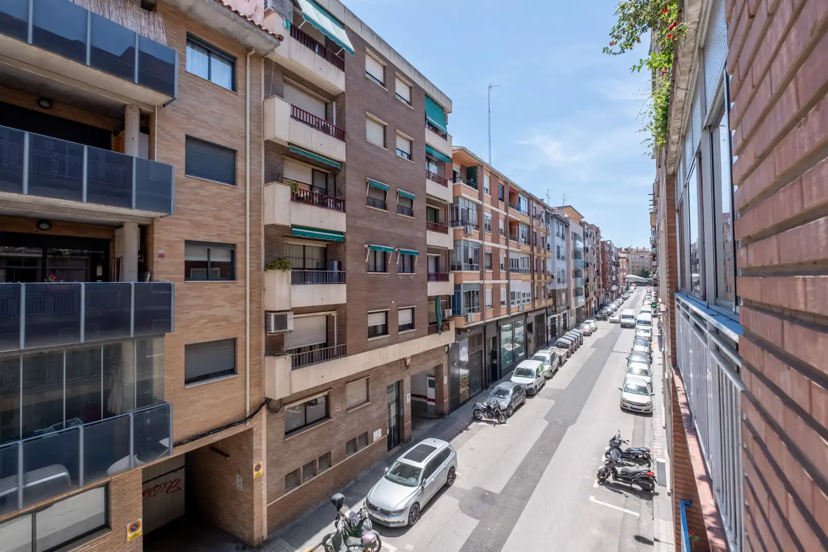 Vista exterior de Piso en venta en Zaragoza con Trastero y Amueblado