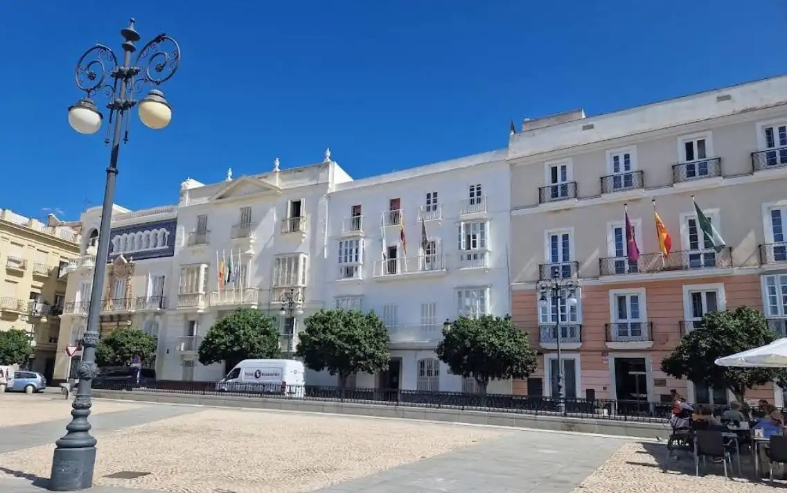 Vista exterior de Apartamento en venta en Cádiz con Aire acondicionado, Calefacción y Balcón