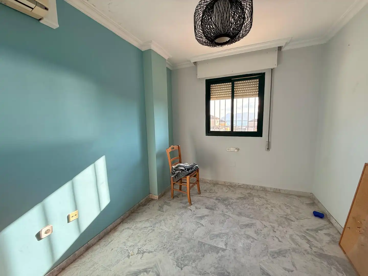Bedroom of Detached homes for sale in Algeciras  with Swimming Pool