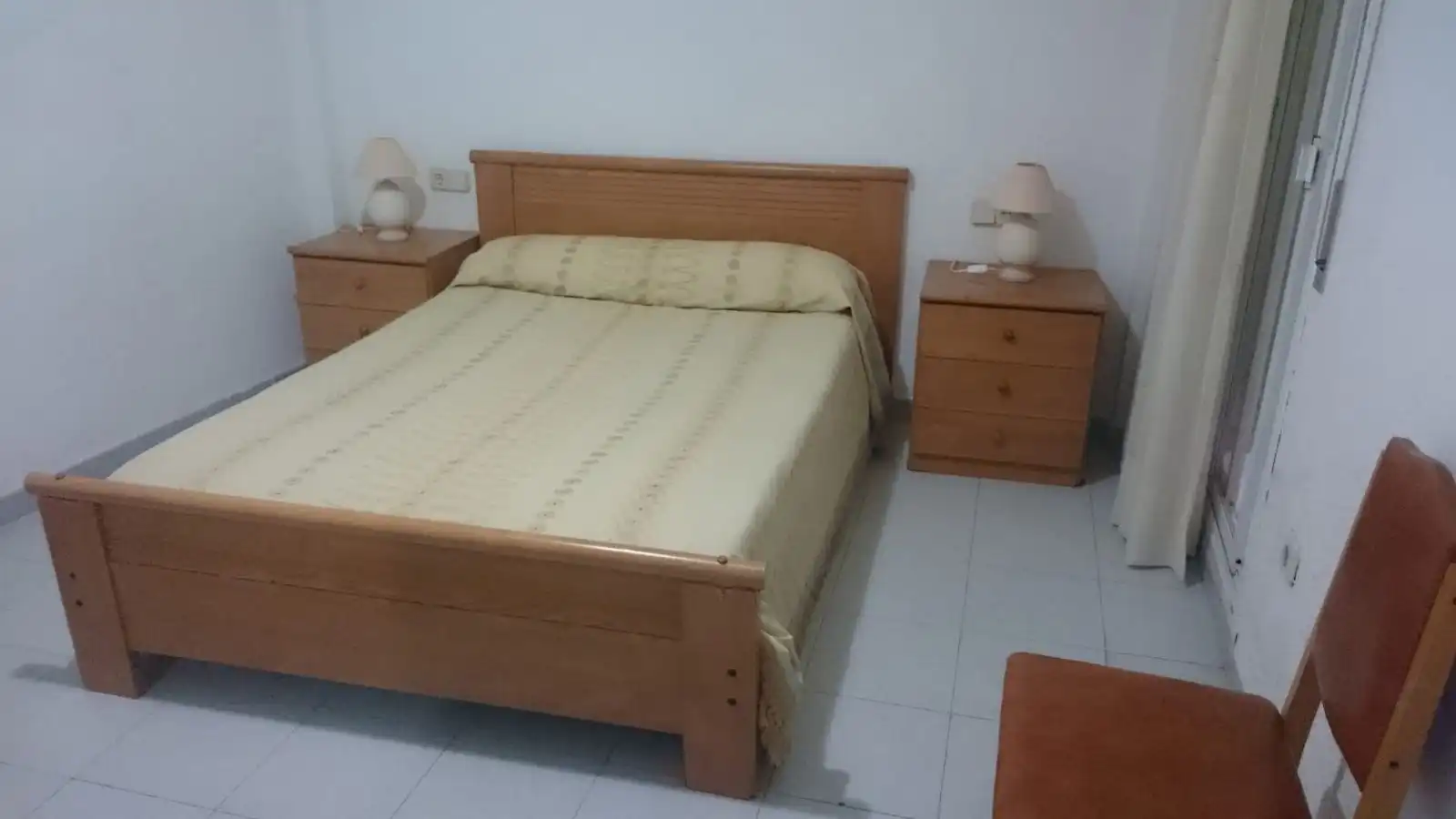 Habitación de Piso en venta en Garrucha con Amueblado