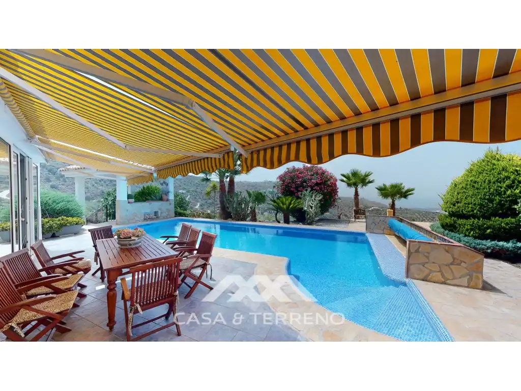 Terrace of Houses for sale in Sayalonga  with Air Conditioner, Private garden and Terrace