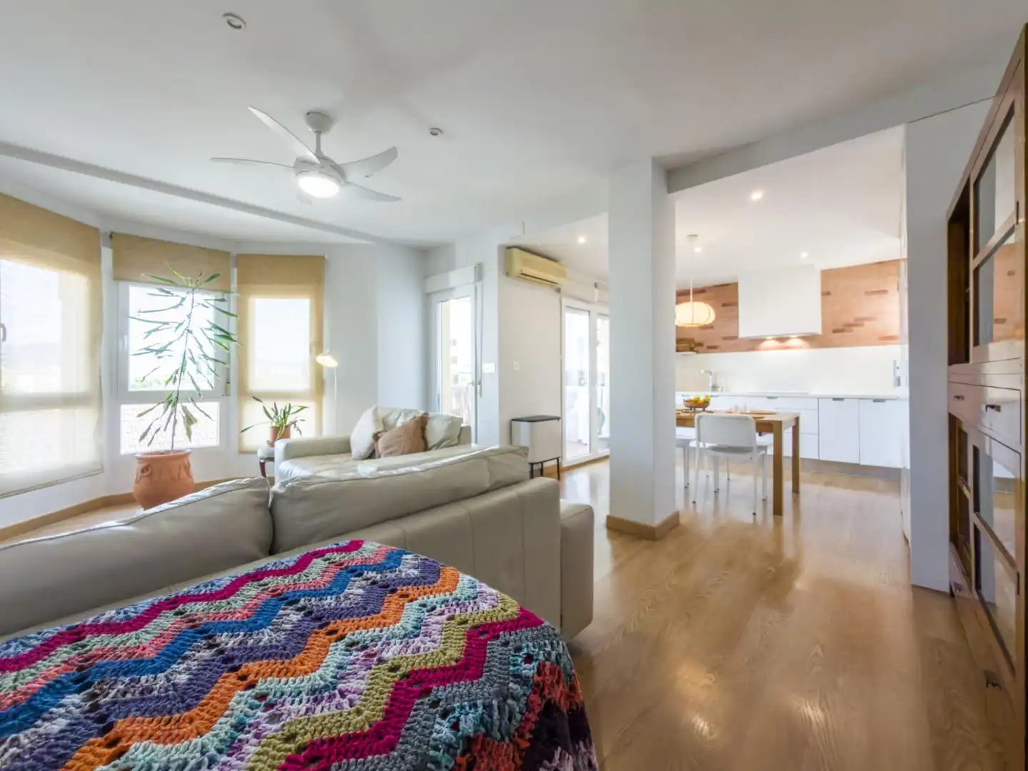 Living room of Flat for sale in Churriana de la Vega  with Air Conditioner, Heating and Terrace