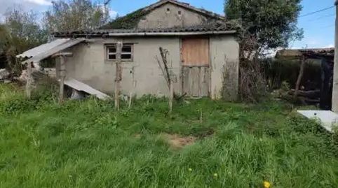 Foto 2 de Finca rústica en venta en Lugar Castro, 6007a, El Berrón - La Carrera, Siero