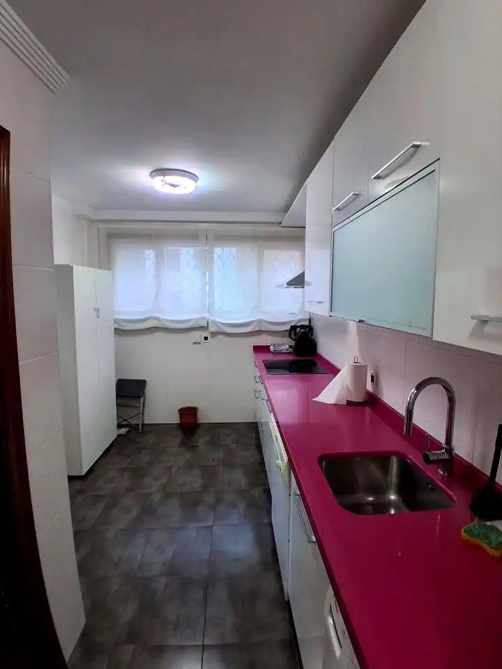 Küche von Wohnung zum Verkauf in Barakaldo  mit Heizung, Terrasse und Möbliert