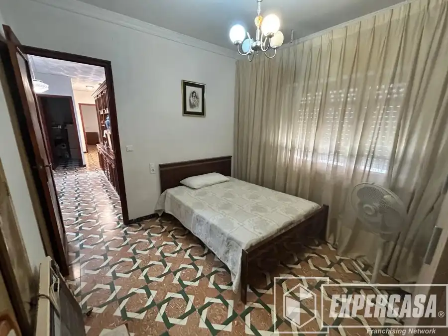 Habitación de Finca rústica en venta en Alzira con Terraza y Trastero
