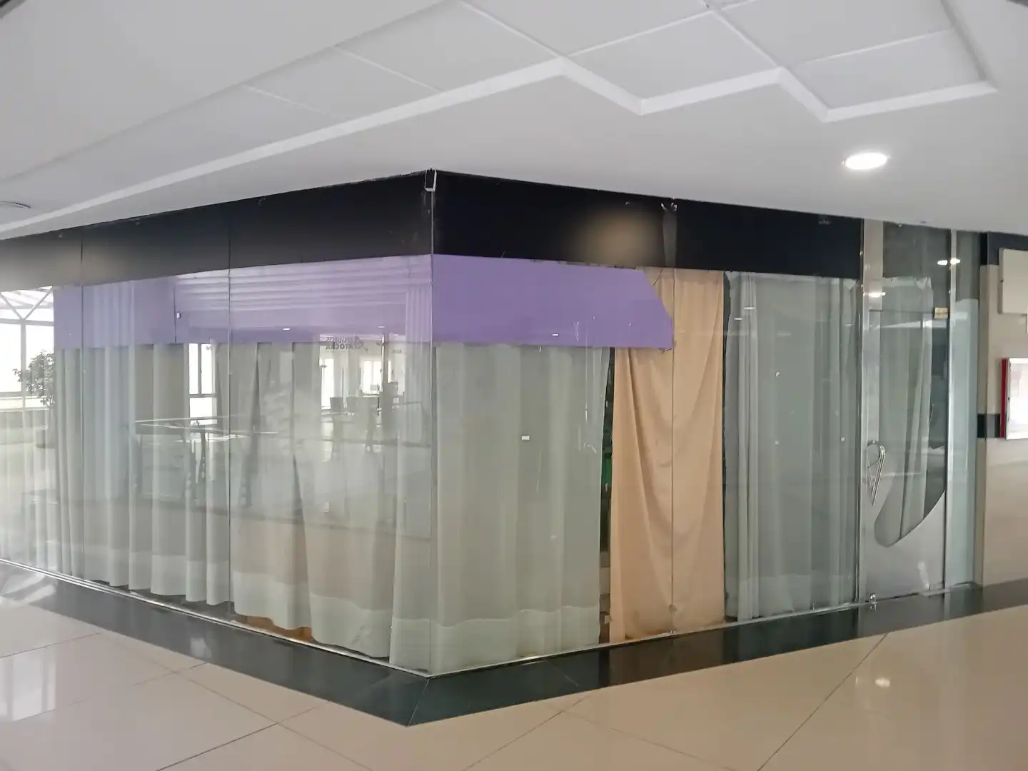 Local comercial de lloguer a Larga 23, imagen 2