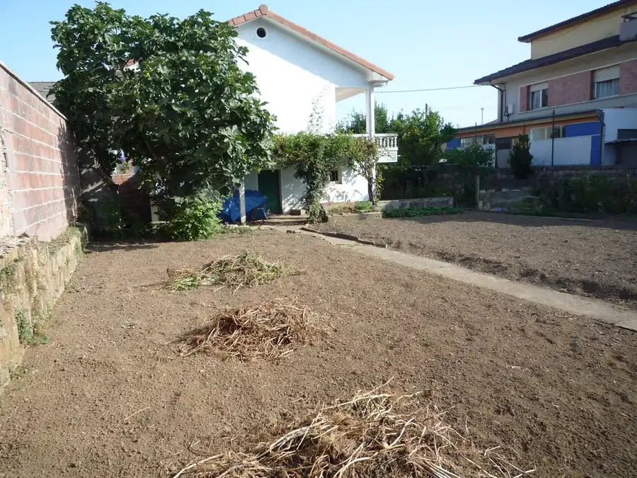 Houses for sale in Santander  with Private garden