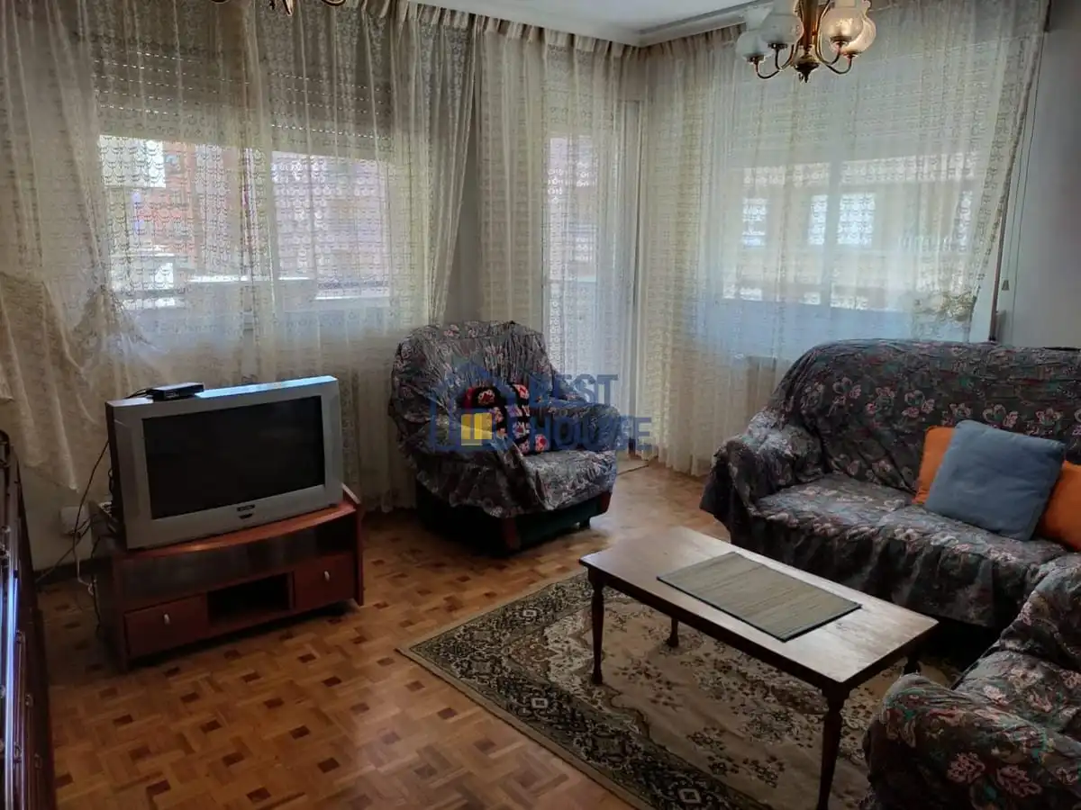 Flat with lift for sale in San Esteban