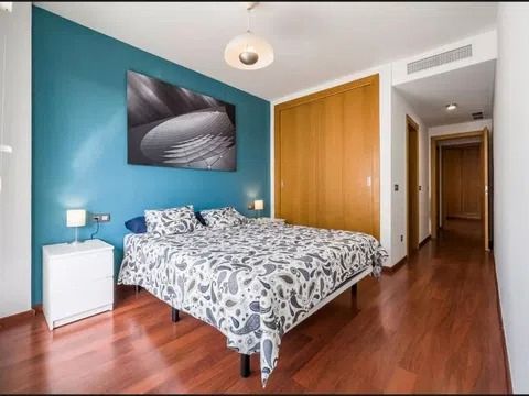 Habitación de Piso de alquiler en Málaga Capital con Aire acondicionado, Terraza y Amueblado