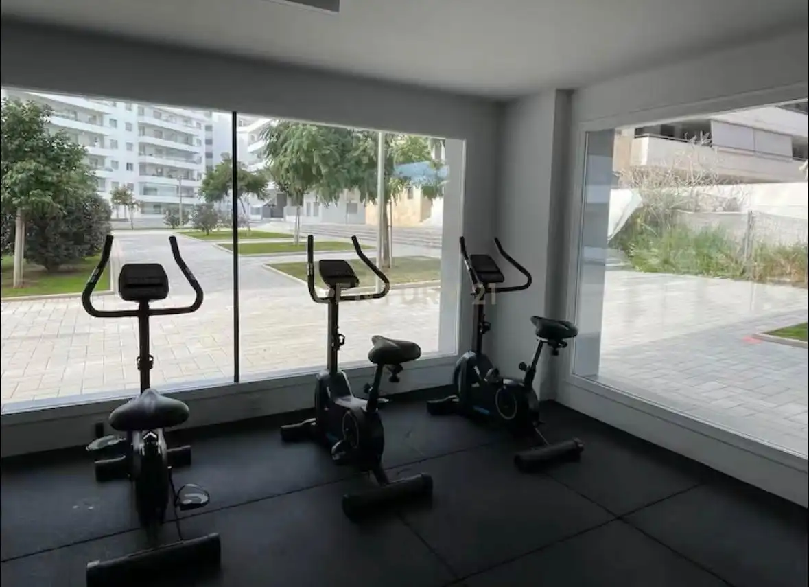 Aparcament de Apartament en venda en Marbella amb Aire condicionat, Traster i Piscina