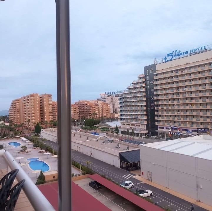 Dormitori de Apartament en venda en Oropesa del Mar / Orpesa amb Aire condicionat, Jardí privat i Terrassa