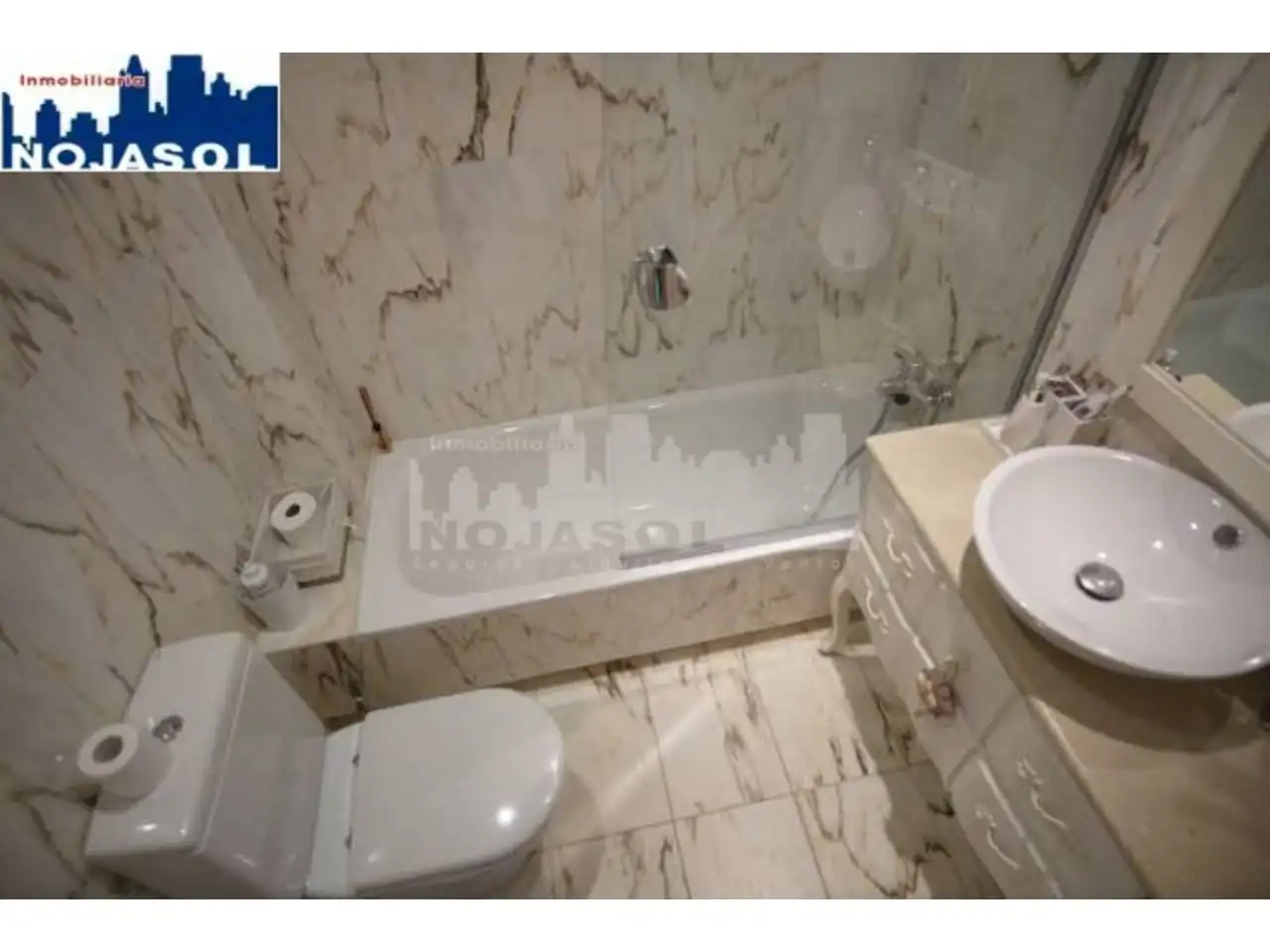 Badezimmer von Wohnung zur Miete in Noja mit Heizung, Privatgarten und Terrasse