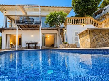 Villa con balcone in vendita a Costa d'en Blanes