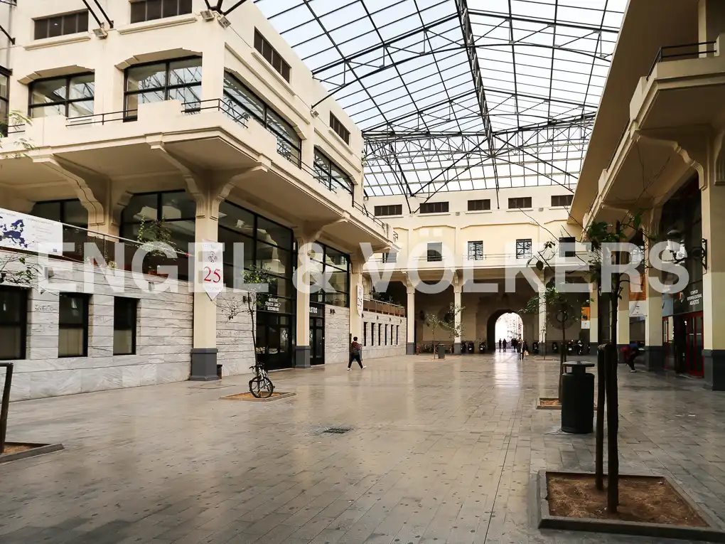 Vista exterior de Piso en venta en Valencia con Aire acondicionado, Calefacción y Parquet