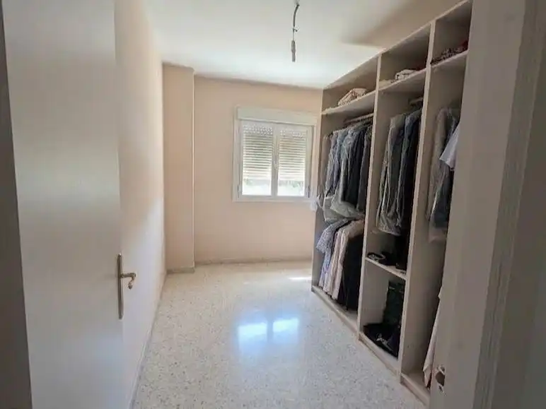 Habitación de Piso en venta en Sevilla con Aire acondicionado, Amueblado y Balcón