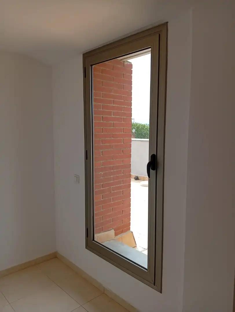 Terrasse von Maisonette zum Verkauf in Vilanova del Vallès mit Klimaanlage, Heizung und Terrasse