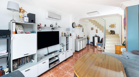 Foto 4 de Casa adosada en venta en Calle Calle Luis Rosales, 39, Cenes de la Vega, Granada